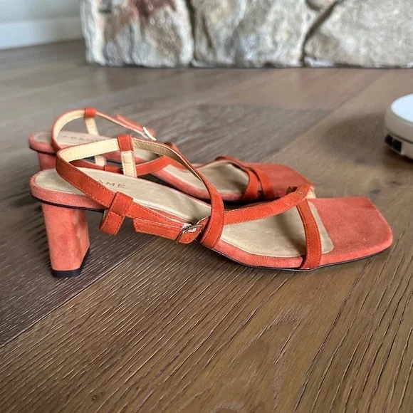 FRAME Le Braxton Strappy Block Heel Sandal Orange Suede Size 5.5 NEW - Picture 8 of 11